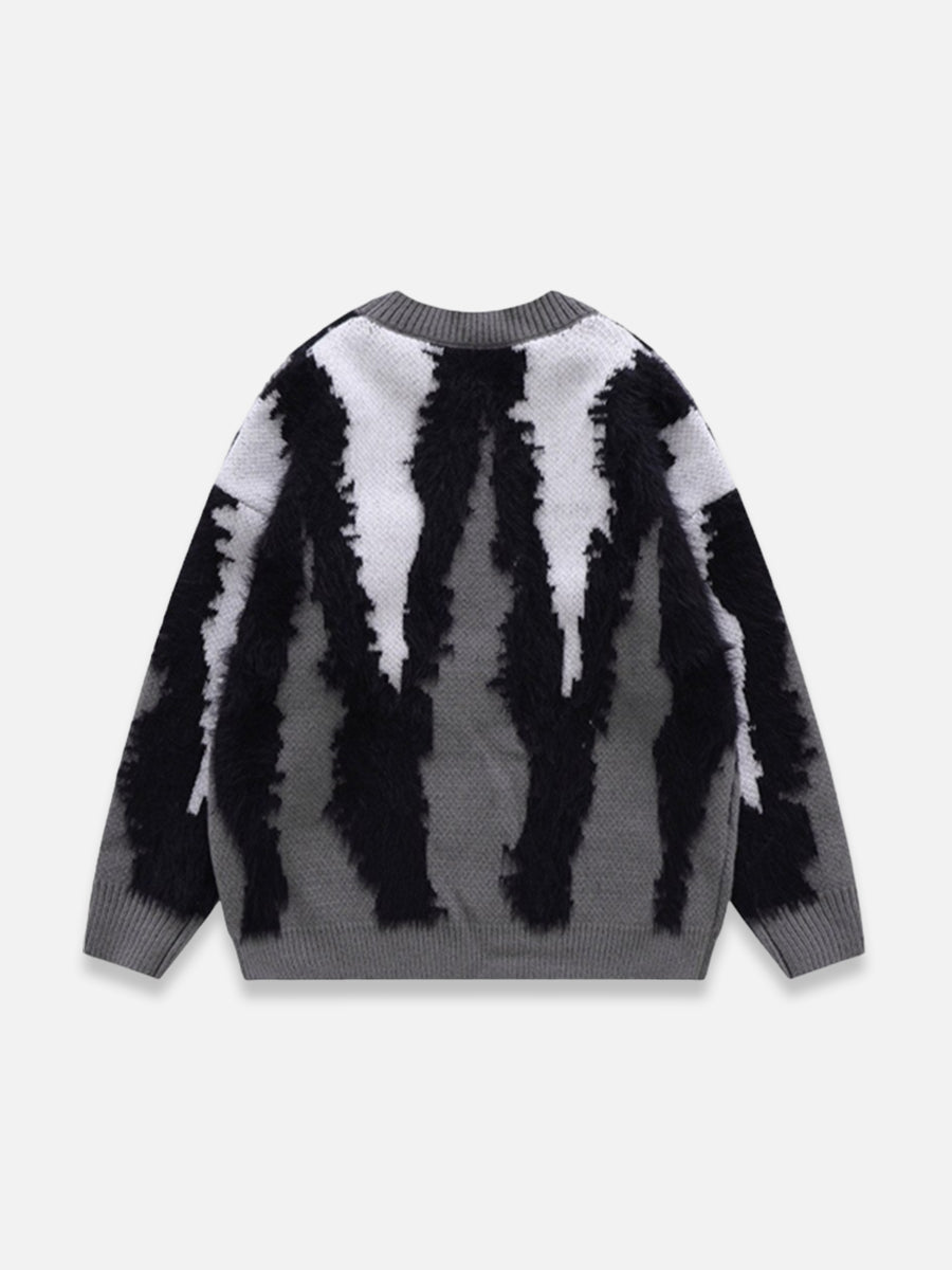 CLAWS KNIT SWEATER